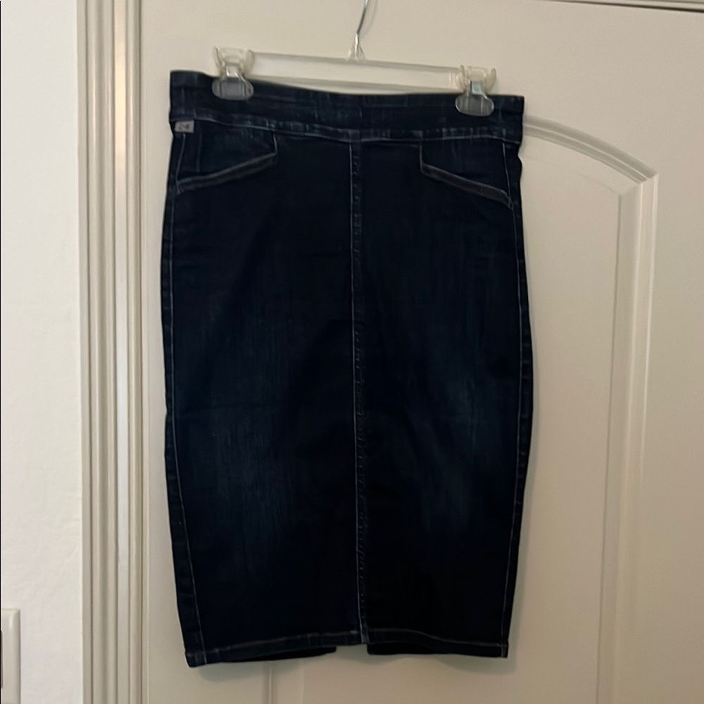 Classic dark Denim Skirt